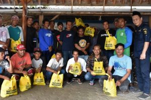 nelayan ujung genteng dpat sembako