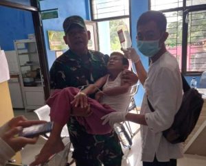 warga di desa purwasedar cicarap keracunan massal