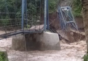jembatan hancur di bantargadung sukabumi