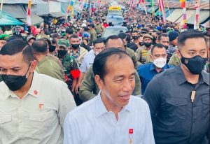 Jokowi naikan lagi harga BBM