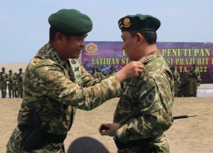 kapolri jadi warga kehormatan kostrad