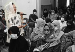 Anggota DPR RI Fraksi Golkar sosialisasikan KIE tentang obat dan makanan
