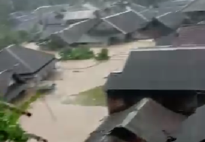 banjir sungai cibareno