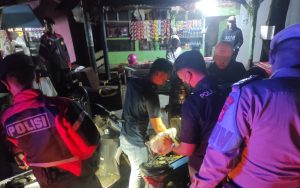 tiga pemuda mabok miras hasil pesan dari online