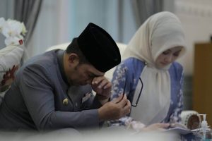 Gubernur Jawa Barat, Ridwan Kamil turut meluapkan kekecewaan karena Indonesia batal jadi tuan rumah Piala Dunia U-20.