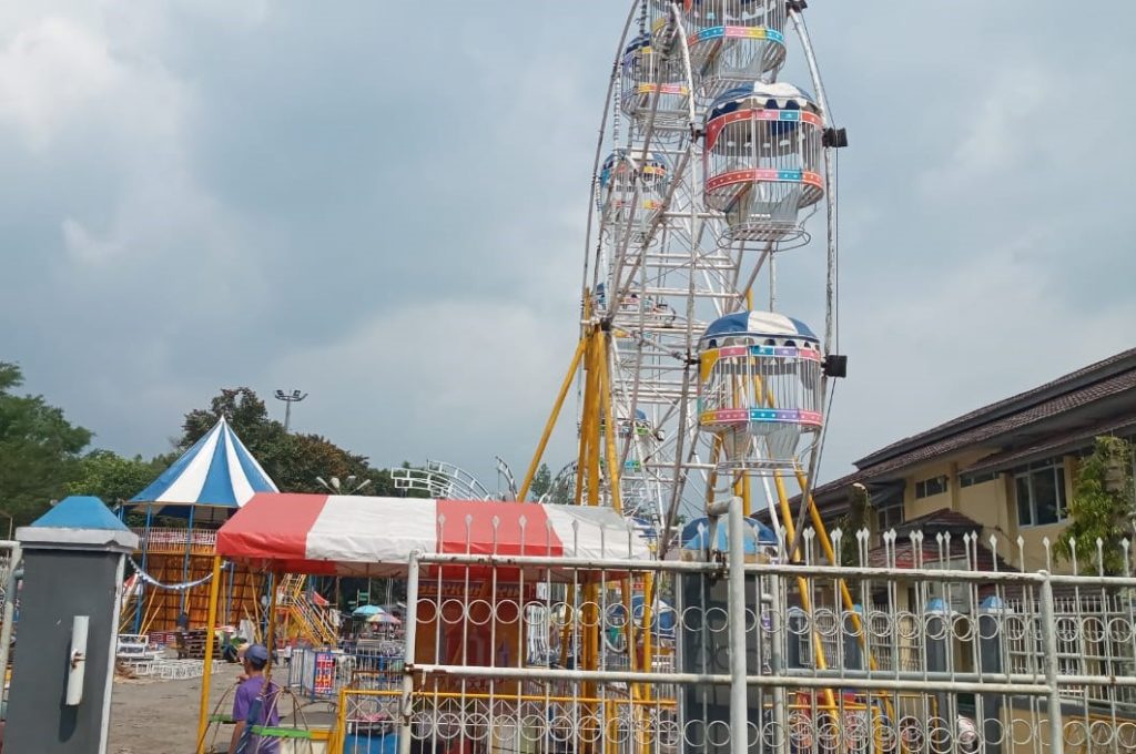 Pengelola Gedung Islamic Center Qubbatul Islam (GICQI) Cisaat Kabupaten Sukabumi menolak hadirnya kegiatan pasar malam dan stand permainan hiburan selama Bulan Ramadhan 1444 H/2023.