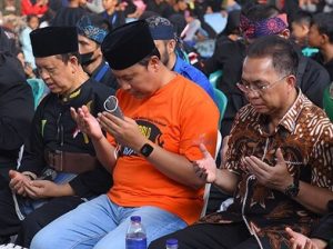 PT Indonesia Super Holiday (ISH) mensomasi Pemerintah Kota Sukabumi sekaitan hutang piutang sebesar Rp 1 miliar yang belum dibayarkan Pemerintah Kota Sukabumi ke PT Indonesia Super Holiday.