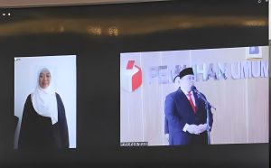 Pelantikan Anggota Bawaslu Provinsi Jawa Barat periode 2023-2028, Nuryamah, dilakukan secara virtual atau via zoom dari Padang Arafah tanah suci Mekkah, pada Selasa (27/06/2023) oleh Ketua Bawaslu RI di Jakarta. Untuk diketahui, Nuryamah dan suaminya yakni Kades Palasari Girang Kecamatan Kalapanunggal Kabupaten Sukabumi, Ujang Ma'mun, saat ini sedang melaksanakan ibadah haji di tanah suci Mekkah. Untuk diketahui pula, Nuryamah jadi satu-satunya perempuan satu-satunya perempuan dari Kabupaten Sukabumi yang terpilih jadi anggota Bawaslu Provinsi Jawa Barat.