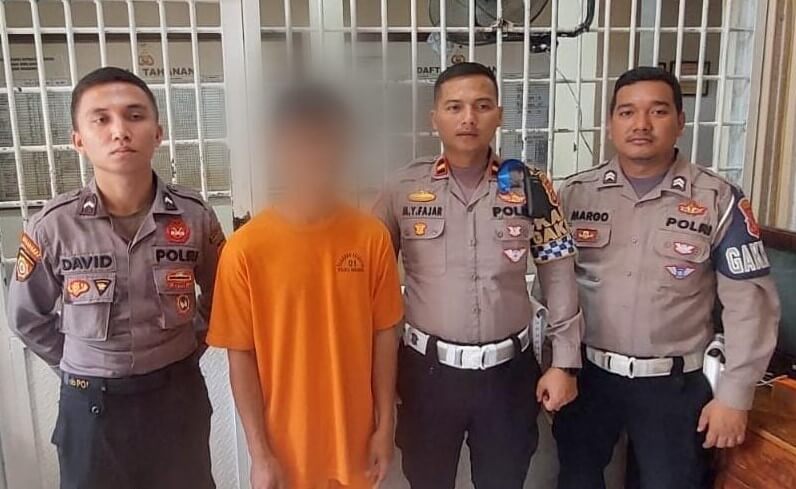 S (35 tahun) sopir truck yang terlibat dalam kecelakaan maut di Jalan Sukabumi-Bogor tepatnya di Desa Cisande Kecamatan Cicantayan Kabupaten Sukabumi resmi ditetapkan sebagai tersangka