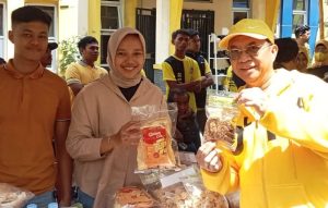 Mantan Wakil Walikota Sukabumi, Andri Setiawan Hamami mengaku siap apabila DPP Partai Golkar memerintahkan atau memberikan rekomendasi terhadap dirinya untuk maju di Pilkada 2024 nanti. "Kalau Diperintah partai (Partai Golkar) saya siap maju di Pilkada,"kata Andri Hamami kepada BERITAUSUKABUMI.COM di sela-sela menghadiri Jalan Sehat HUT Partai Golkar ke 59 yang diadakan DPD Partai Golkar Kabupaten Sukabumi di Komplek Gelanggang Pemuda Cisaat, Minggu (29/10/2023).