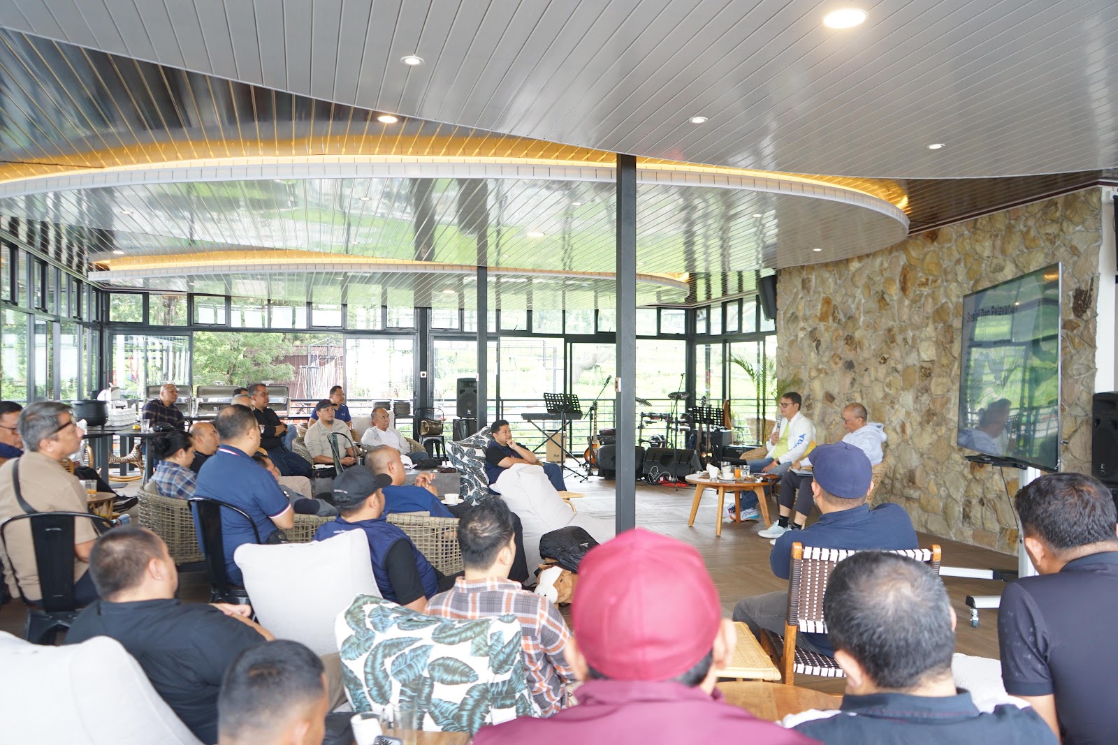 Kusmana Hartadji, Pimpin Rapat Pimpinan SKPD dan Evaluasi Pembangunan Daerah Triwulan IV Tahun Anggaran 2023