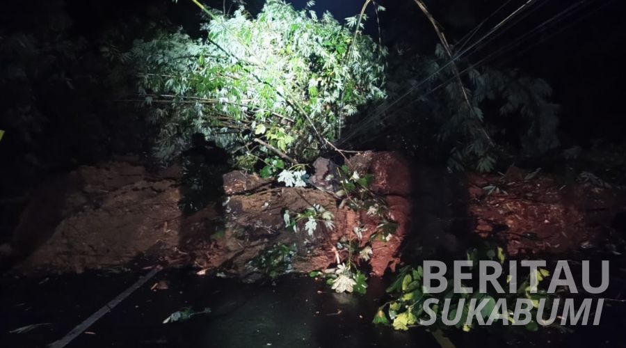 Longsor tebing setinggi 10 sampai 15 meter di jalan nasional Sukabumi-Bogor tepatnya Kampung Palagan Talang RT 04 RW 06 Desa Bojongkokosan Kecamatan Parungkuda kembali terjadi.Petugas Penanggulangan Bencana Kecamatan (P2BK) Parungkuda, Kabupaten Sukabumi Ramdan melaporkan longsor terjadi akibat hujan besar yang turun sejak sore. 