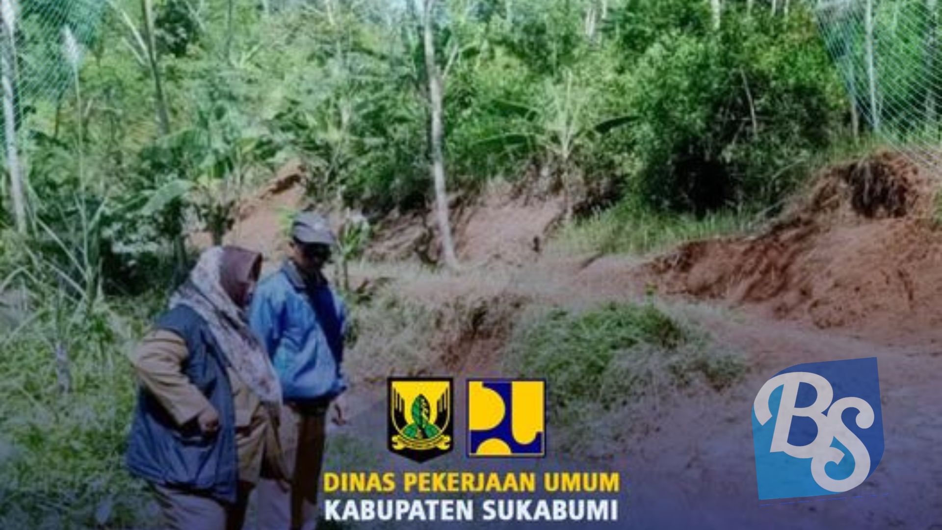 BERITAUSUKABUMI.COM-Dinas Pekerjaan Umum (PU) Kabupaten Sukabumi melalui UPTD PU Wilayah Sagaranten melakukan penanganan sementara pada longsoran Daerah Irigasi (DI) Binongsari di Desa Tanjungsari, Kecamatan Curugkembar, Kabupaten Sukabumi. Diketahui, longsor yang sempat menimbun aliran irigasi tersebut terjadi pada 30 April 2024.