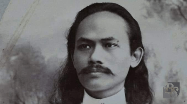 Lahir di Wonogiri tahun 1884 konon ia besar di kota kelahirannya dengan menjadi tukang rakit penyeberangan sungai Bengawan Solo. Lalu ia mengembara ke kota-kota lain sambil belajar menguasai bahasa Hakka sebagai bahasa pengantar dengan komunitas Tionghoa di mana pun dia tinggal. Dari pengembaraannya itulah ia kemudian menikahi seorang gadis dari Surabaya bernama Liem Gio Nio dan kelak memiliki 3 anak.