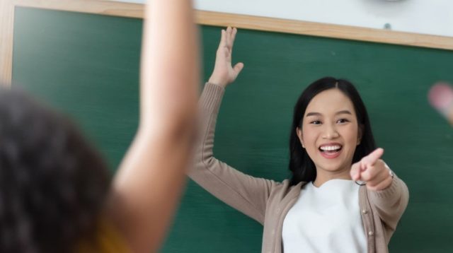 Untuk urusan bahagia, ternyata negara Indonesia merupakan negara paling bahagia di dunia berdasarkan survei yang dilakukan World Happiness Report 2024.