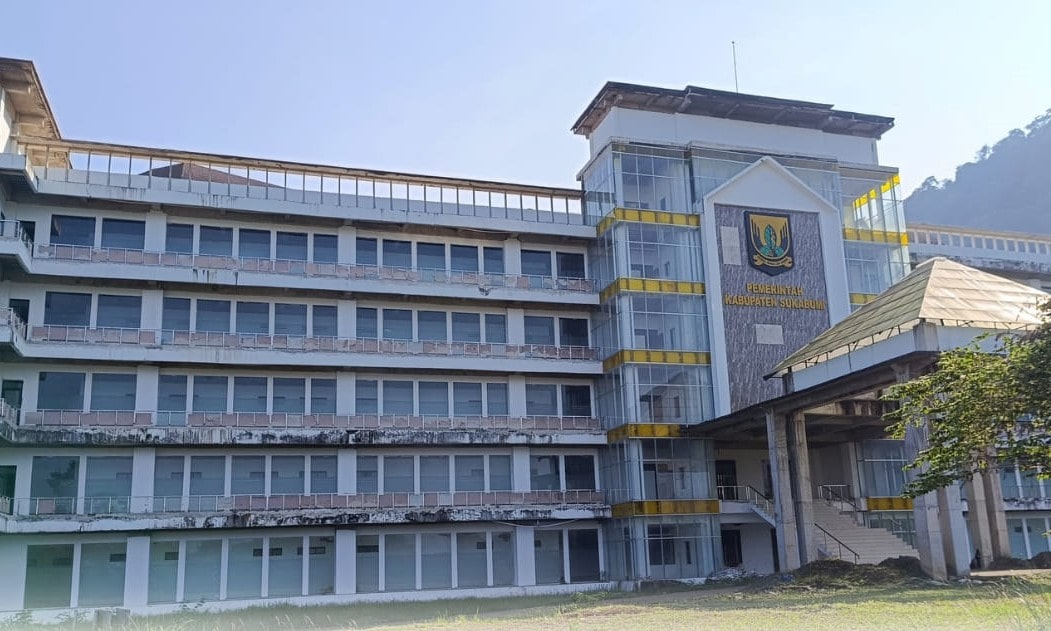 Proses pembangunan gedung pusat perkantoran Pemkab Sukabumi akan kembali dimulai pada anggaran Tahun 2025 nanti.