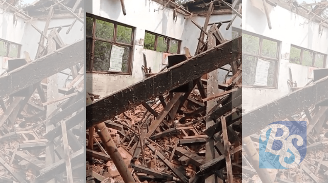 Lagi, atap ruang kelas bangunan Sekolah Dasar Negeri (SDN) di Kabupaten Sukabumi ambruk. Setelah satu atap ruang kelas bangunan di SD Negeri 1 Tipar di Kampung Cigadog, Desa Kertajaya, Kecamatan Simpenan, ambruk pada Sabtu, 9 November 2024 lalu.