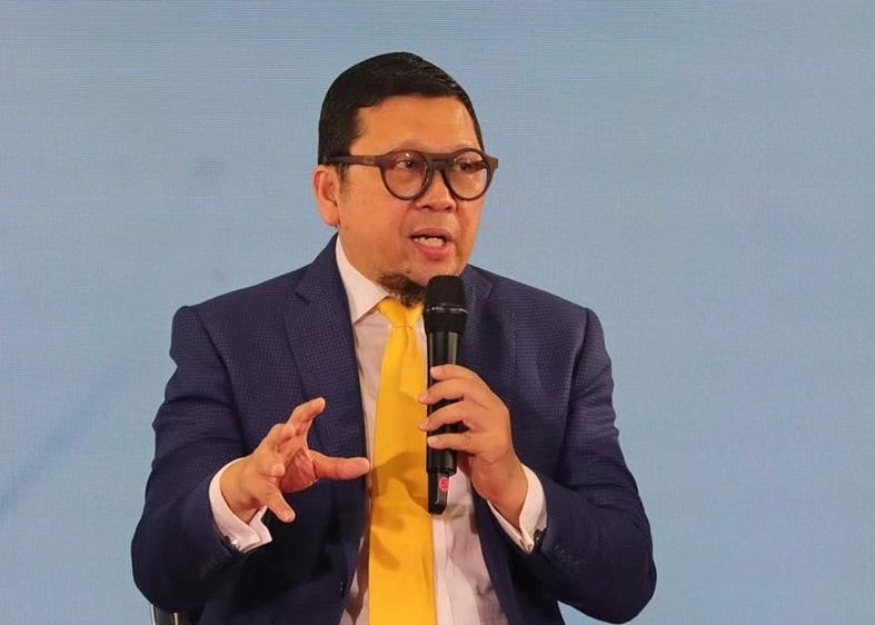 mengusulkan agar pencalonan dalam Pemilihan Kepala Desa (Pilkades) menggunakan sistem partai politik.