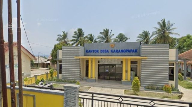 Desa Karangpapak, Kecamatan Cisolok, Kabupaten Sukabumi, Jawa Barat masuk dalam penilaian percontohan Desa Anti Korupsi Tahun 2024. Di Jawa Barat sendiri ada 19 Desa yang masuk percontohan Desa Anti Korupsi 2024.