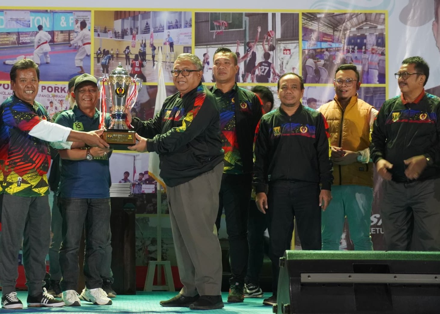 Kecamatan Sukaraja berhasil menyabet juara umum di Pekan Olahraga Kabupaten (PORKAB) Tahun 2024. Kecamatan Sukaraja jadi juara umum setelah memperoleh 16 emas, 4 perak, dan 12 perunggu. Sementara juara kedua diraih Kecamatan Cisaat dengan perolehan 11 emas, 9 perak, 16 perunggu. Posisi ketiga didapatkan oleh Kecamatan Parungkuda dengan menghasilkan 10 emas, 7 perak, dan 4 perunggu.