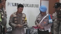 Pemeriksaan dan pengecekan administrasi serta kelayakan senjata api dinas yang dipinjam pakaikan kepada personil Polres Sukabumi dipimpin langsung oleh Wakapolres Sukabumi Kompol Rizka Fadhila.