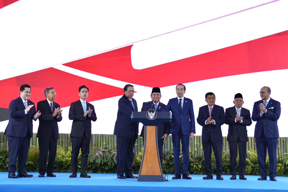 Danantara telah menjadi sorotan di era pemerintahan Prabowo. Inovasi ini tidak hanya mengubah lanskap teknologi, tetapi juga membawa perubahan signifikan dalam berbagai sektor kehidupan.