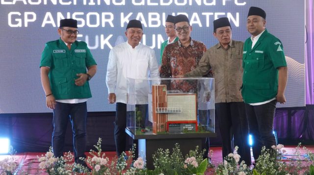 Andreas menghadiri Konferensi cabang (Konfercab) VIII Pimpinan Cabang Gerakan Pemuda Ansor Kabupaten Sukabumi berlangsung di Pusbangdai Cikembang Kecamatan Cikembar, Sabtu (22/02/2025).