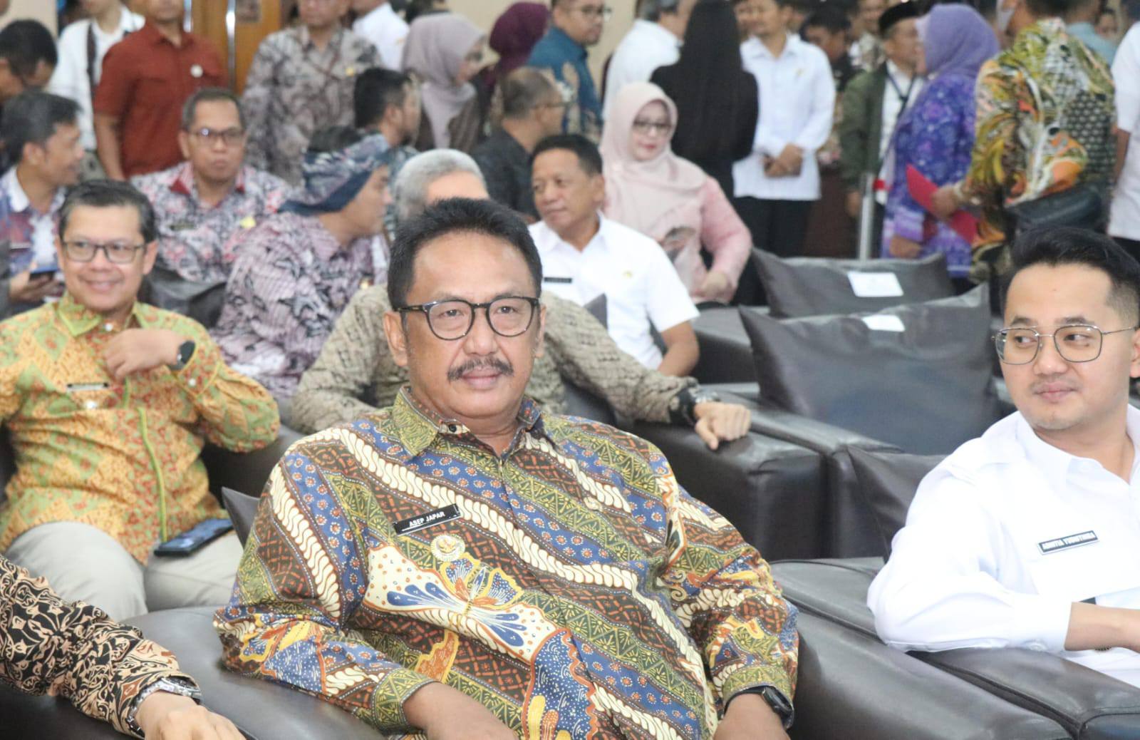 Bupati Sukabumi Asep Japar berharap Pemerintah Kabupaten Sukabumi bisa meraih kembali opini Wajar Tanpa Pengecualian (WTP).