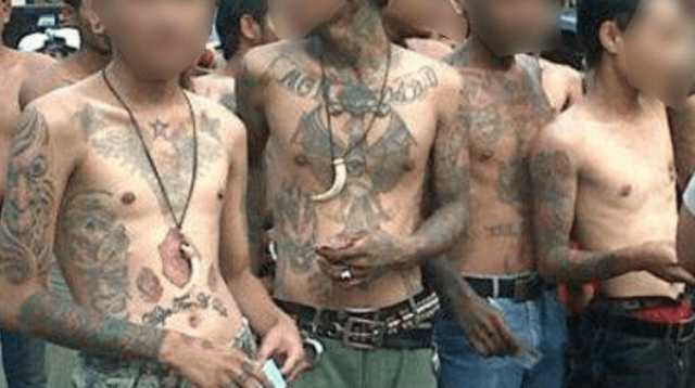 Gubernur Jawa Barat, Dedi Mulyadi telah mengeluarkan surat bernomor 300/Kep.160-Bakesbangpol/2025 tentang Satuan Tugas Pemberantasan Premanisme, serta Surat Imbauan Sekretaris Daerah Provinsi Jawa Barat Nomor 2429/HM.04.01/Pemotda mengenai kesiapsiagaan satgas dalam memberantas premanisme. Surat dari Dedi Mulyadi ini pun telah ditindak lanjuti oleh Pemkab Sukabumi dan Pemkot Sukabumi dengan membentuk Satgas Pemberantasan Premanisme melakukan menggelar Apel Siaga Pemberantasan Premanisme tingkat Kabupaten serta Kota Sukabumi, pada Kamis (27/3/2025). Di Kabupaten Sukabumi, Apel Siaga Pemberantasan Premanisme digelar di Alun-alun Palabuhanratu, dipimpin langsung Bupati Sukabumi Asep Japar.