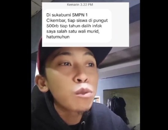 TikToker asal Sukabumi, Mang Kifly, ungkap dugaan pungutan liar berkedok pungutan infak sebesar Rp 500 ribu per tahun yang dibebankan kepada siswa SMPN 1 Cikembar, Kabupaten Sukabumi. Dalam video yang dia diunggah berdurasi 48 detik yang diposting pada Sabtu (15/03/2025), ia mengkritisi kebijakan SMPN 1 Cikembar terkait pungutan berkedok infak tersebut.
