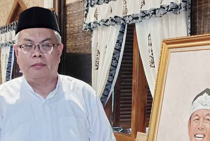 Respon warga Sukabumi baik yang pro dan kontra terkait gagasan perubahan status Kota Sukabumi menjadi Kabupaten yang digagas Gubernur Jawa Barat, Dedi Mulyadi terus bermunculan. Salah satu warga yang menyatakan dukungannya terhadap gagasan gagasan Dedi Mulyadi ini adalah Eko Purwanto, warga Kota Sukabumi. Eko mendukung penuh ide Dedi Mulyadi yang mengusulkan perubahan status Kota Sukabumi menjadi sebuah kabupaten dengan menggabungkan sejumlah kecamatan di Kabupaten Sukabumi yang jaraknya berdekatan langsung dalam wilayah administrasi Kota Sukabumi.