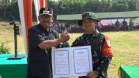 Bupatikegiatan TNI Manunggal Membangun Desa  Bupati Sukabumi H. Asep Japar resmi membuka kegiatan TNI Manunggal Membangun Desa (TMMD) ke-124 di Desa Cisarua, Kecamatan Sukaraja. Ke atasdi Desa Cisarua, Kecamatan Sukaraja. Upacara pembukaan diadakan di Lapang PTPN VIII dan dipimpin langsung oleh Bupati sebagai upacara inspektur.