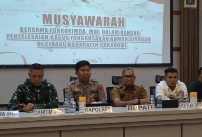 Forum Koordinasi Pimpinan Daerah (Forkopimda) Kabupaten Sukabumi bergerak cepat untuk meredam potensi konflik. Sebuah musyawarah lintas unsur digelar pada Senin (30/6/2025)