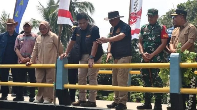 Kepala Staf Angkatan Laut (Kasal) Laksamana TNI Muhammad Ali menghadiri kegiatan Bhakti Sosial Alumni Akademi Angkatan Laut (AAL) Moro 3993 Tahun 2025 di Alun-alun Palabuhanratu, Kabupaten Sukabumi, Sabtu (23/8/2025).