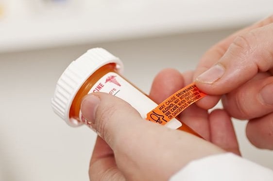 GMNI Sukabumi Raya desak BNN periksa seluruh instansi pasca kasus narkoba RSUD Kota Sukabumi. Transparansi & penegakan hukum jadi tuntutan