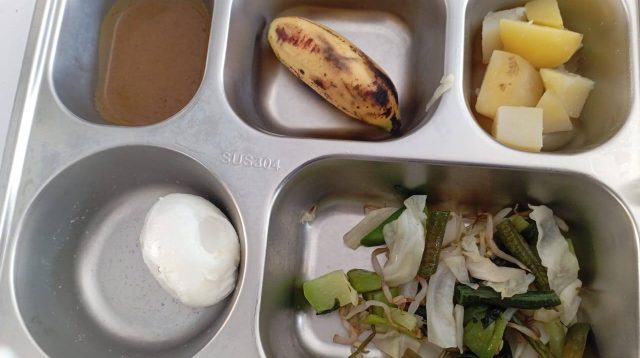 WHO ungkap penyebab wabah MBG: bakteri, parasit, dan kontaminasi kimia. Pemerintah diminta perketat pengawasan keamanan pangan.