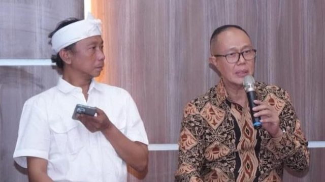 “Nusa Bumi meluruskan pernyataan Wali Kota Sukabumi soal insentif Tim Konsultan Percepatan Pembangunan (TKPP). Dalam SK lama insentif Rp7 juta, kini di SK baru turun jadi Rp4 juta per orang.”