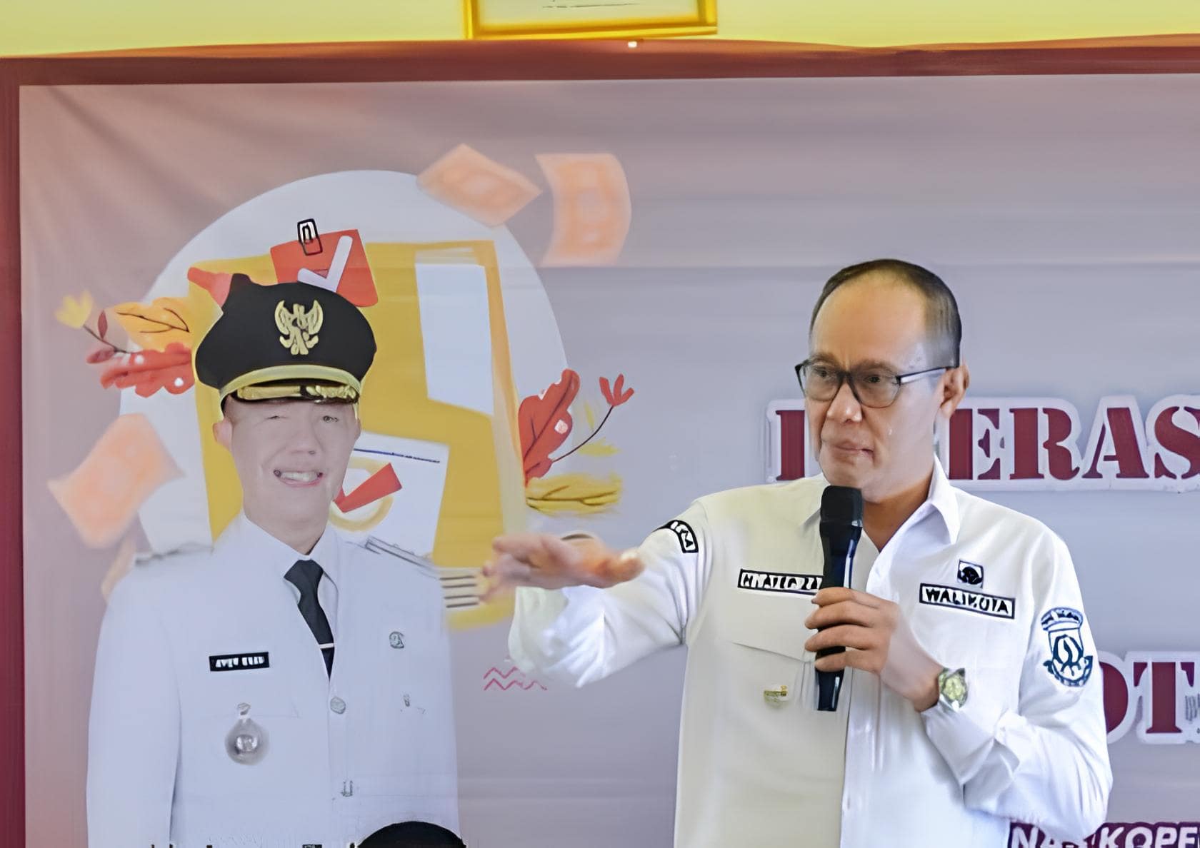 Aktivis Fraksi Rakyat, Rozak Daud, menilai pernyataan Wali Kota Sukabumi soal ASN tak kompeten merendahkan profesionalitas birokrasi.