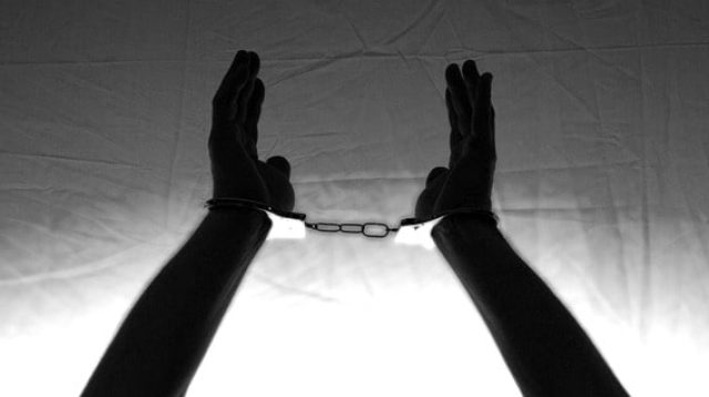 Satreskrim Polres Sukabumi menetapkan Ketua KNPI Jawa Barat versi Ali Hanafiah sebagai tersangka dugaan penipuan dan penggelapan dengan kerugian korban mencapai Rp150 juta.