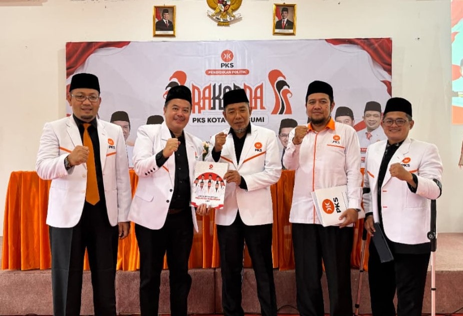 DPD PKS Kota Sukabumi menggelar Rakerda dan menegaskan target meningkatkan perolehan kursi DPRD dari 8 menjadi 10 serta menyiapkan langkah strategis untuk memenangkan Pilkada 2029 melalui penguatan kader dan pelayanan publik.