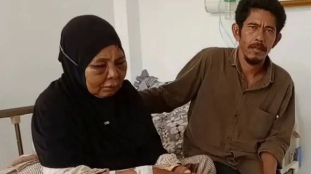 Seorang nenek di Kecamatan Rao, Kabupaten Pasaman, Sumatera Barat, menjadi korban penganiayaan setelah menolak tambang emas ilegal di lahannya. Polisi menangkap pelaku yang masih kerabat korban.