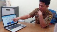 Disnakertrans Kabupaten Sukabumi kini melayani pembuatan kartu kuning (AK1) secara online melalui SIAPkerja Kemnaker. Simak cara daftar dan keuntungannya.
