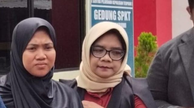 Ibu kandung NS melaporkan mantan suaminya ke Polres Sukabumi atas dugaan pembiaran dan penelantaran anak sebelum korban meninggal dunia di RS Jampang Kulon.