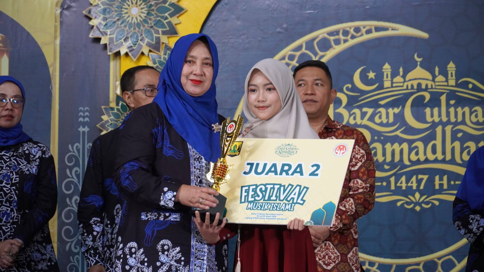 Bazar Kuliner Ramadan 1447 H di Lapang STISIP Widyapuri Mandiri Cisaat, Kabupaten Sukabumi, sukses menggerakkan ekonomi UMKM. Selama sepekan, 35 pelaku UMKM mencatat perputaran uang hingga Rp211 juta dengan antusiasme pengunjung yang tinggi.