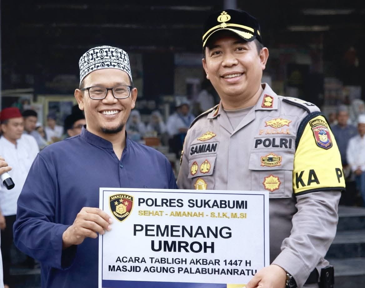 Marbot sekaligus imam harian Masjid Agung Palabuhanratu, Hamzah Fansuri, menerima hadiah umroh gratis dalam kegiatan Muhibah Ramadhan. Ia menyampaikan rasa syukur dan terima kasih kepada Bupati Sukabumi dan Kapolres Sukabumi atas perhatian yang diberikan.