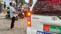 emerintah Kabupaten Sukabumi melalui Dinas Pariwisata mulai melakukan pemasangan spanduk bertuliskan “Parkir Wisata Wajib Berizin” di sejumlah titik strategis kawasan wisata. Langkah tersebut dilakukan sebagai bagian dari penataan sektor parkir wisata sekaligus upaya menekan praktik pungutan liar (pungli) yang kerap dikeluhkan wisatawan.