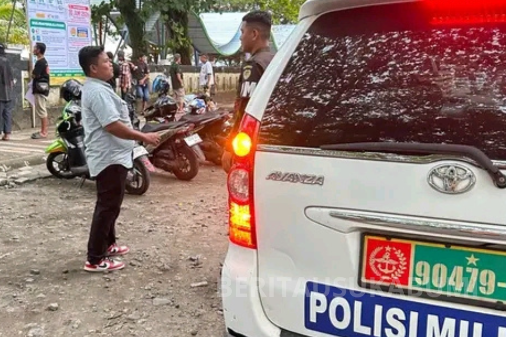 emerintah Kabupaten Sukabumi melalui Dinas Pariwisata mulai melakukan pemasangan spanduk bertuliskan “Parkir Wisata Wajib Berizin” di sejumlah titik strategis kawasan wisata. Langkah tersebut dilakukan sebagai bagian dari penataan sektor parkir wisata sekaligus upaya menekan praktik pungutan liar (pungli) yang kerap dikeluhkan wisatawan.