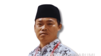 Ketua PGRI Kadudampit Kris Dwi Purnomo mengkritik SPPG yang tetap menjalankan MBG saat libur sekolah. Guru bukan babu dan berhak beristirahat.