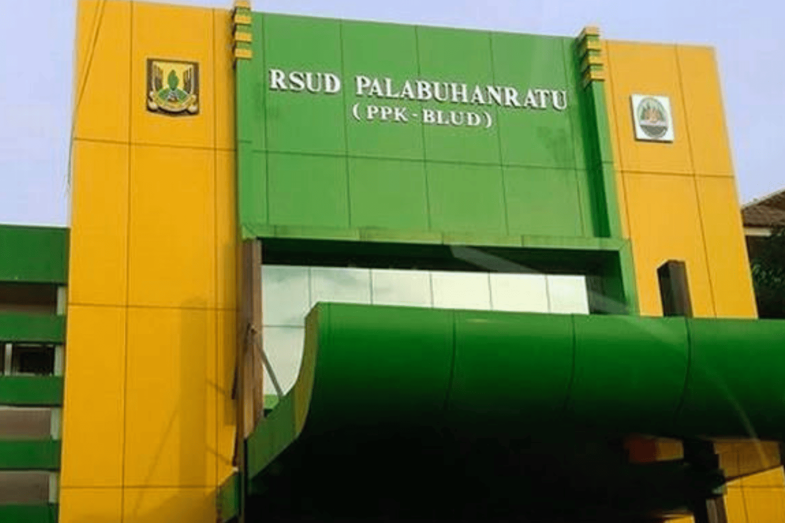 BEM Nusantara Sukabumi Raya menyoroti tata kelola anggaran dan kualitas pelayanan di RSUD Palabuhanratu setelah menemukan sejumlah persoalan fasilitas, kebersihan, dan ketersediaan obat di rumah sakit rujukan utama Sukabumi Selatan. | Foto:
