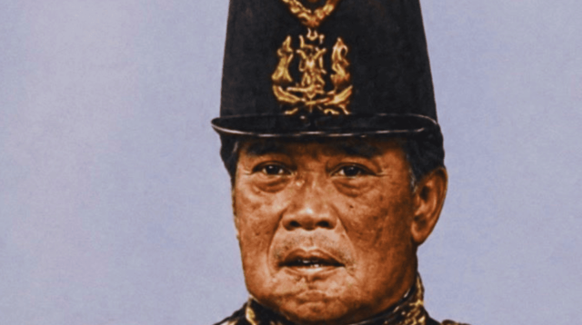 Nama Benjamin Thomas Sigar, yang disebut sebagai buyut Presiden Prabowo Subianto, menjadi sorotan usai pidato Prabowo di JICC. Hingga kini Istana belum memberikan klarifikasi resmi.